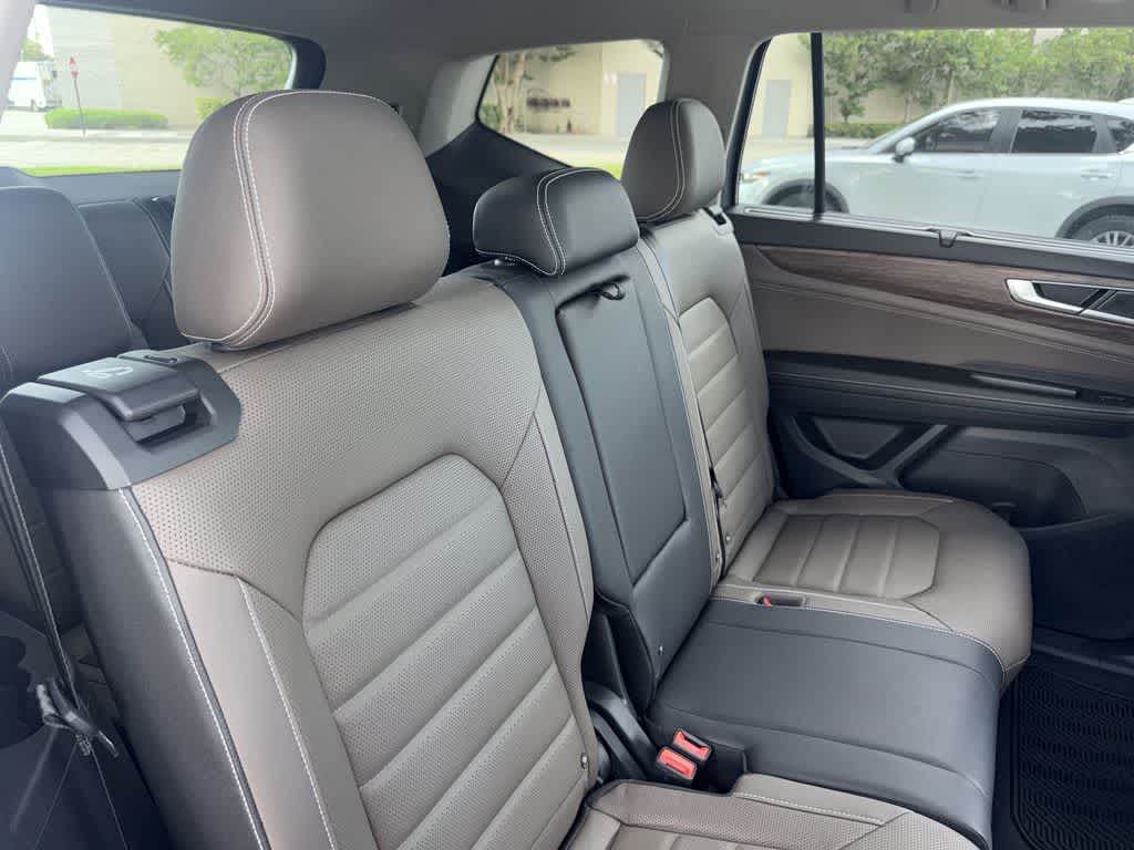 2026 Volkswagen Atlas 2.0T SEL
