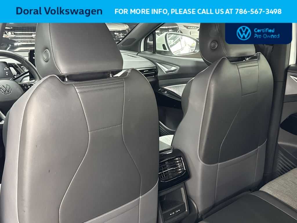 2023 Volkswagen ID.4 Pro