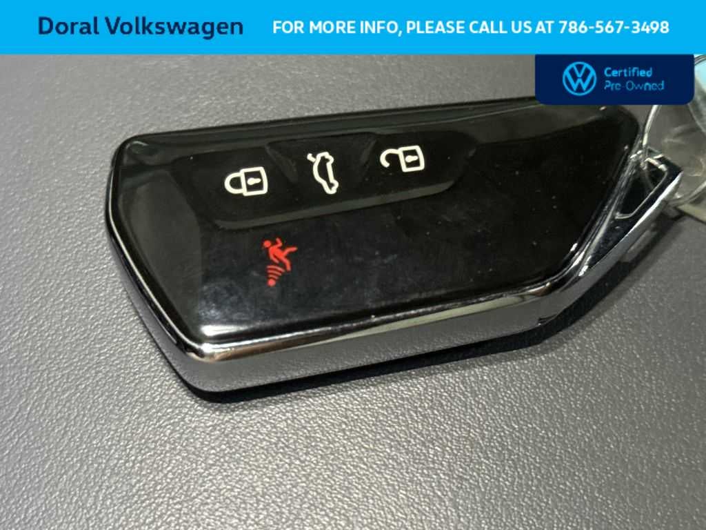 2023 Volkswagen ID.4 Pro
