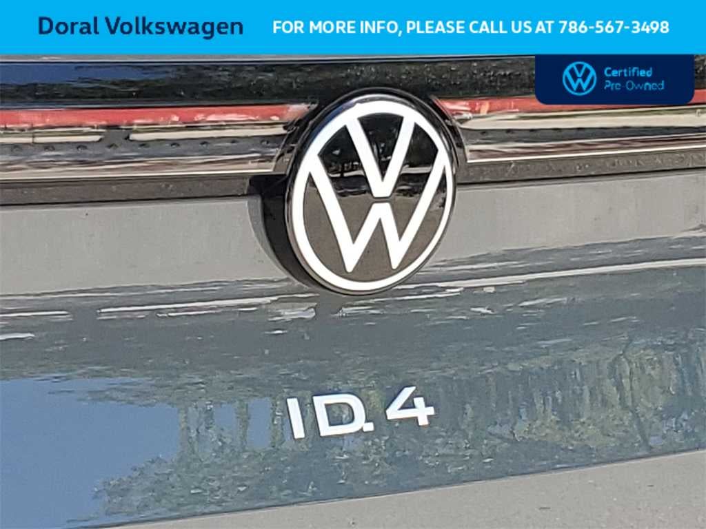 2023 Volkswagen ID.4 Pro