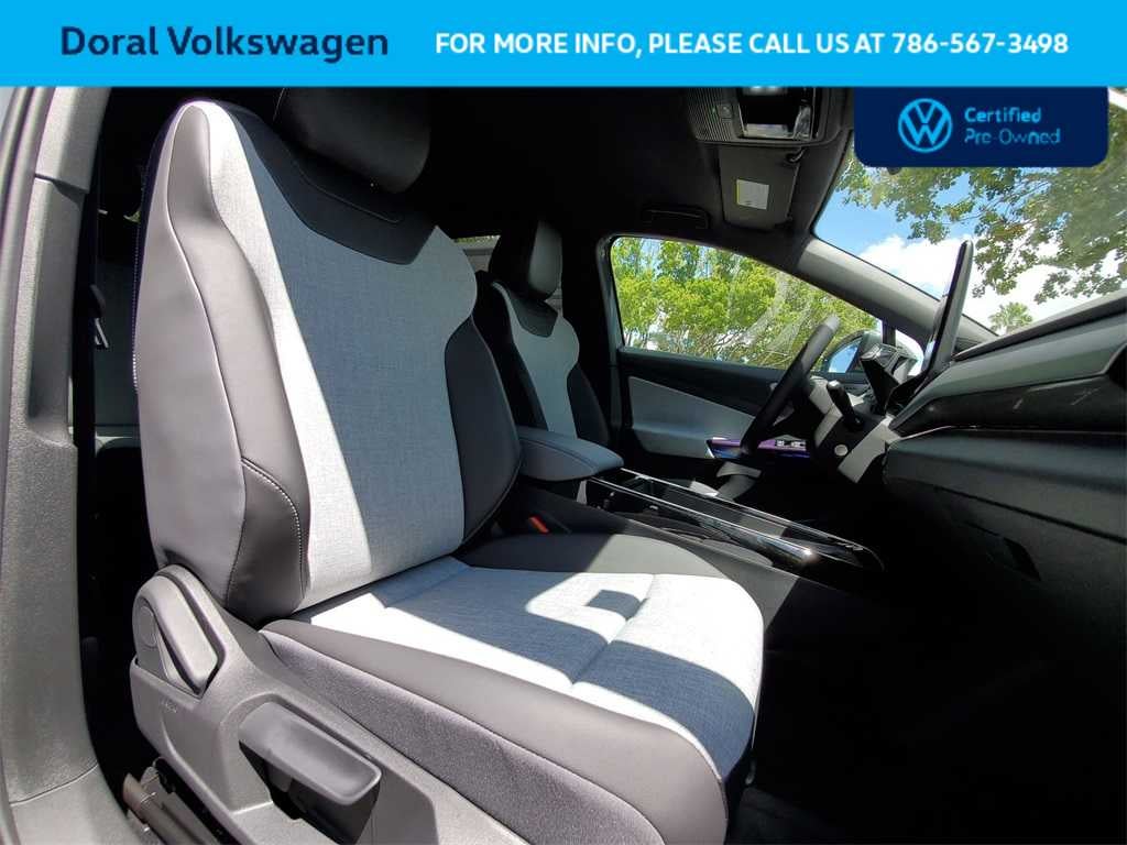 2023 Volkswagen ID.4 Pro