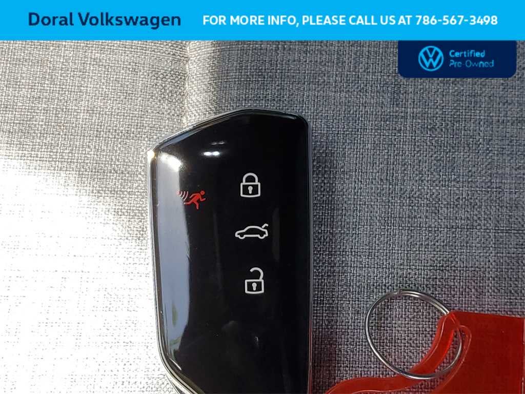 2023 Volkswagen ID.4 Pro