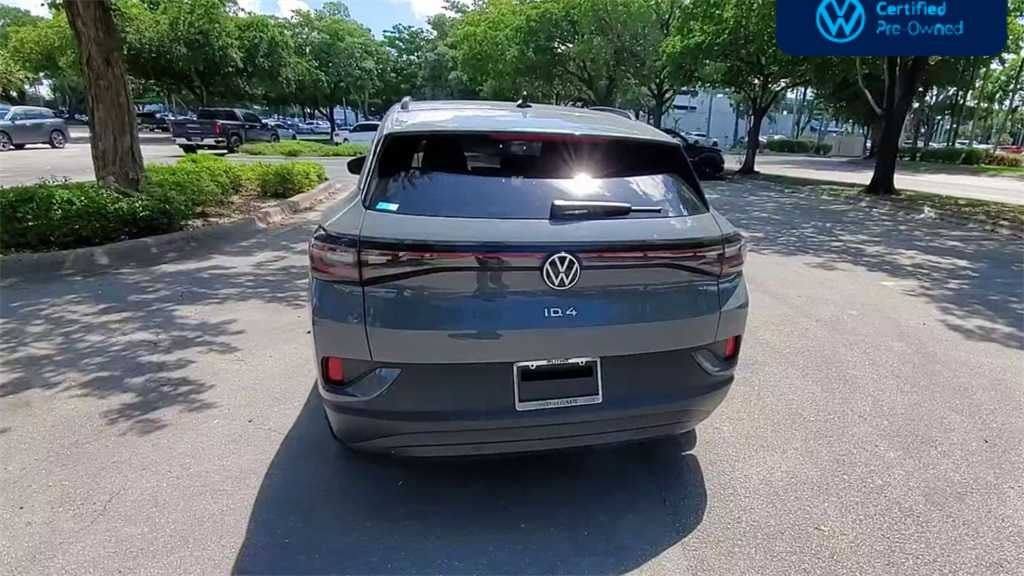 2023 Volkswagen ID.4 Pro