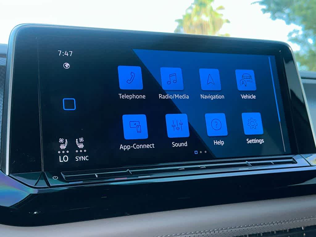 2024 Volkswagen Atlas 2.0T Peak Edition SE w/Technology