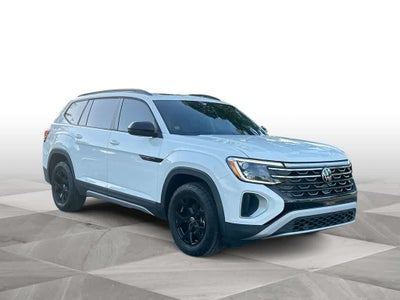 2024 Volkswagen Atlas 2.0T Peak Edition SE w/Technology