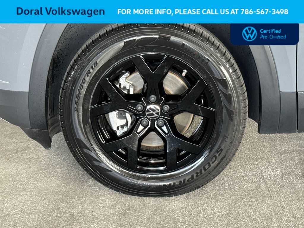 2024 Volkswagen Atlas 2.0T Peak Edition SE w/Technology