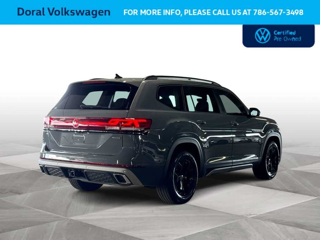 2024 Volkswagen Atlas 2.0T Peak Edition SE w/Technology