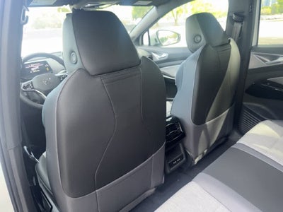 2026 Volkswagen ID.4 Pro