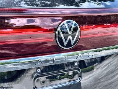 2026 Volkswagen Atlas Cross Sport 2.0T SE