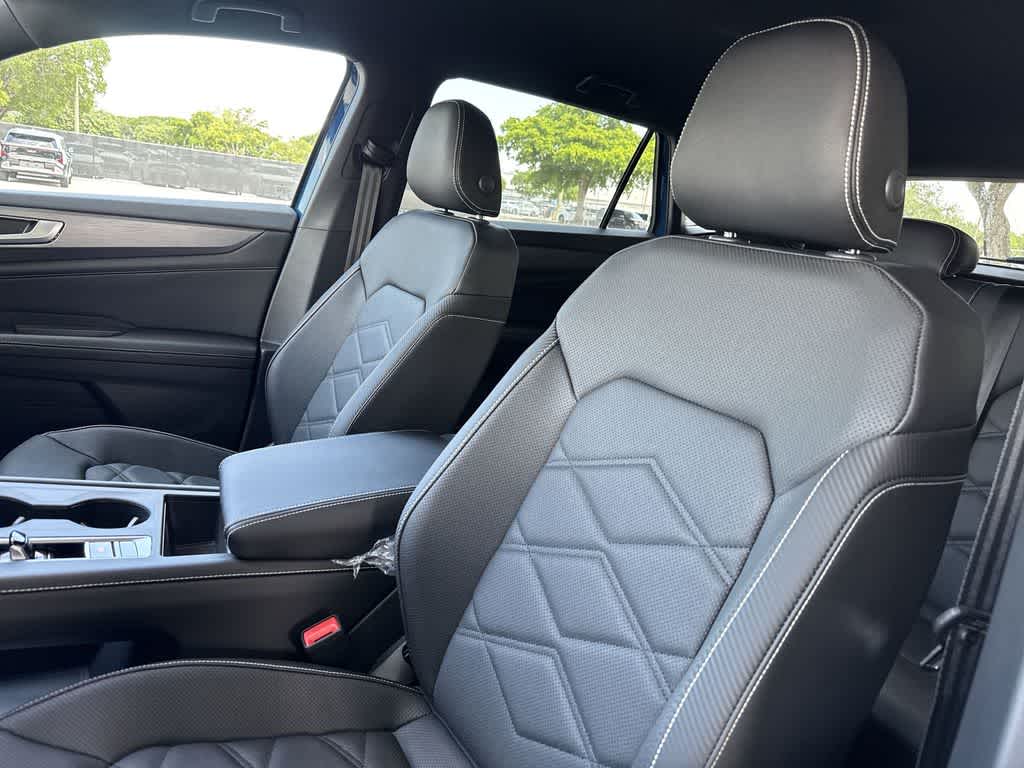 2026 Volkswagen Atlas Cross Sport 2.0T SE