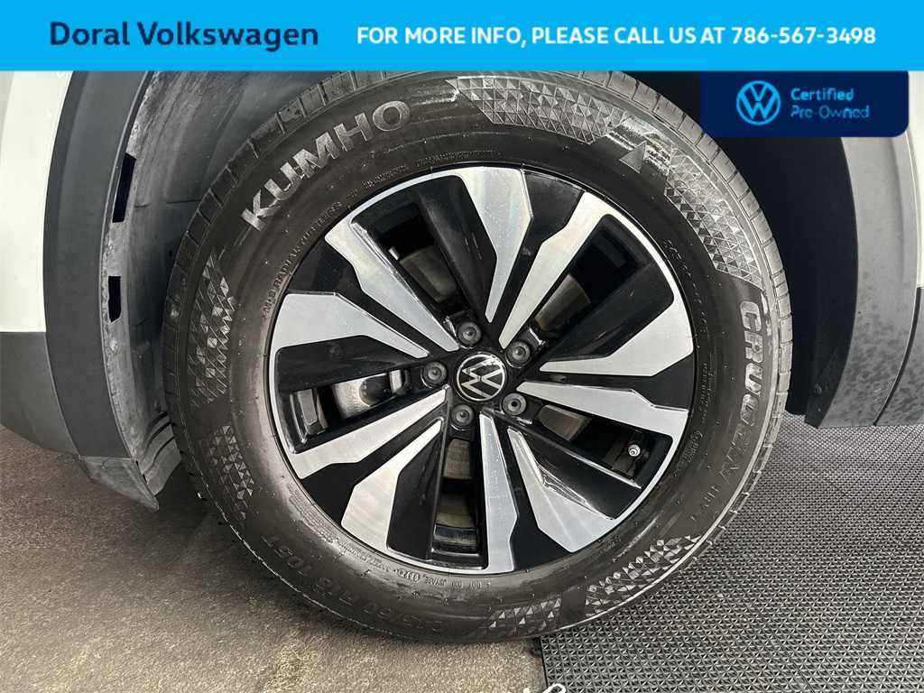2024 Volkswagen Atlas Cross Sport 2.0T SE
