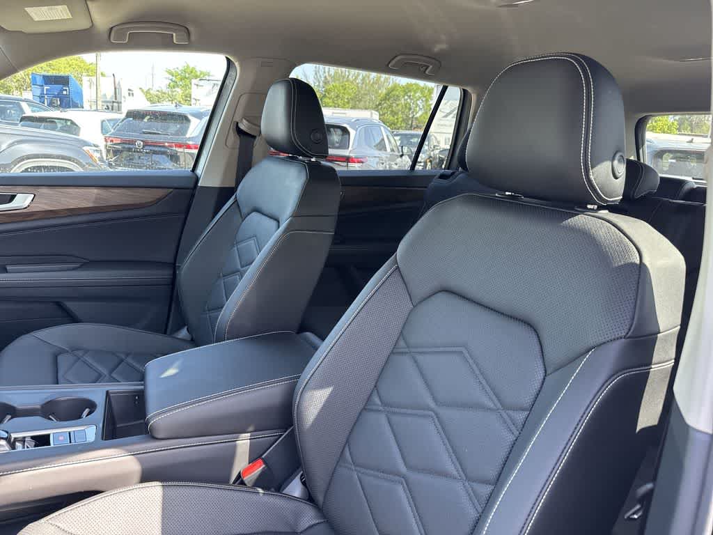 2026 Volkswagen Atlas 2.0T SE