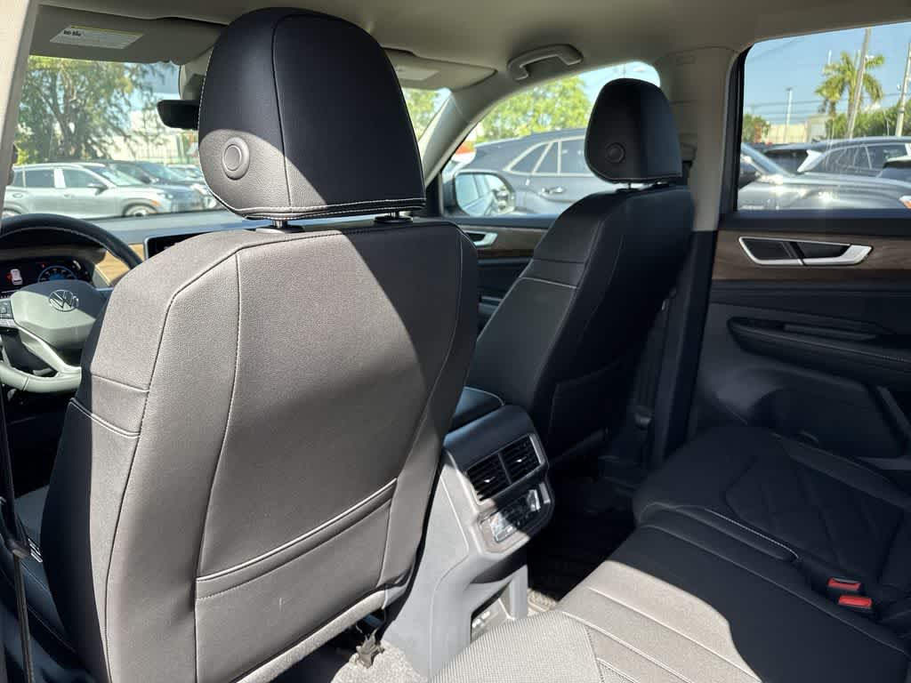 2026 Volkswagen Atlas 2.0T SE