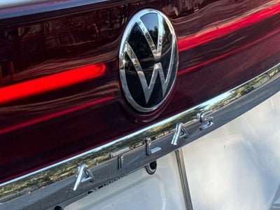 2026 Volkswagen Atlas 2.0T SE