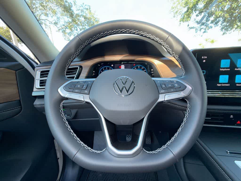 2026 Volkswagen Atlas 2.0T SE