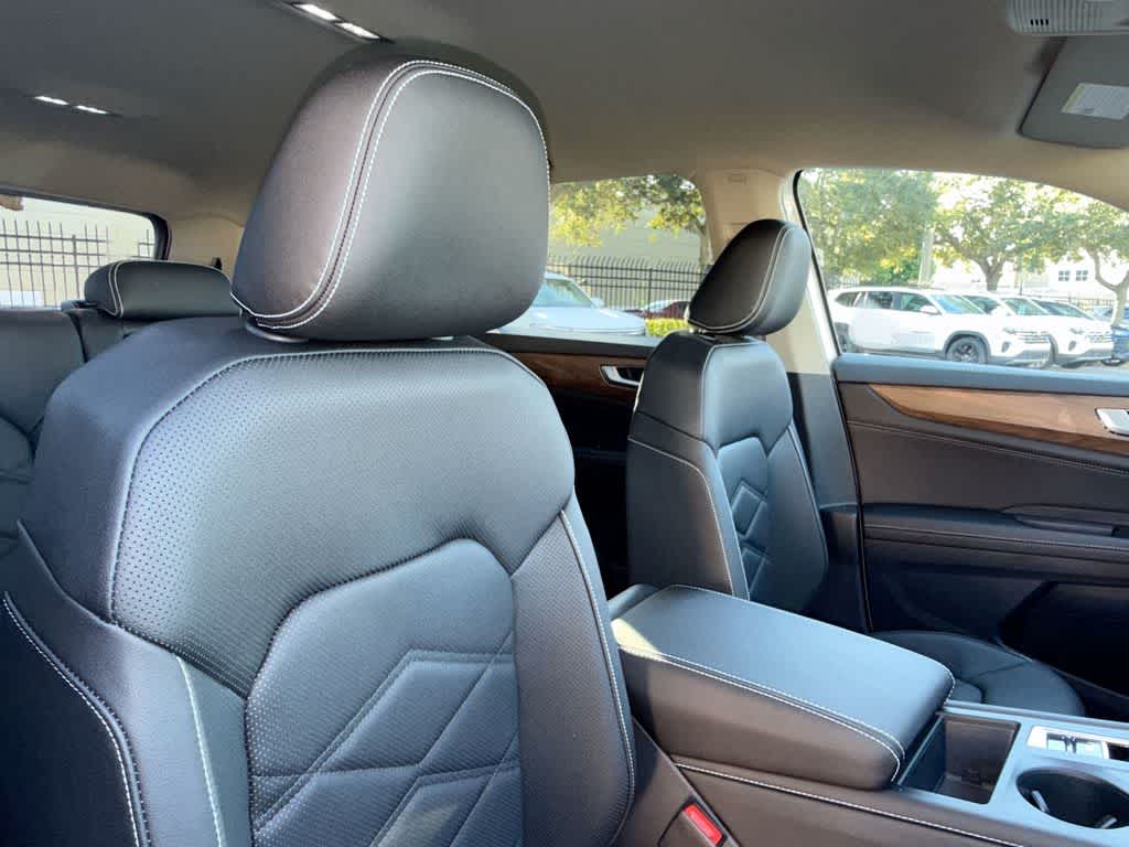 2026 Volkswagen Atlas 2.0T SE