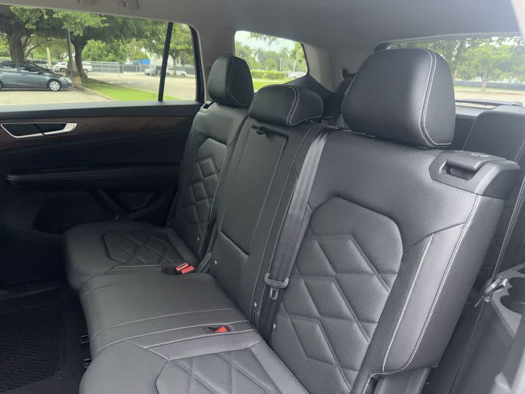 2026 Volkswagen Atlas 2.0T SE