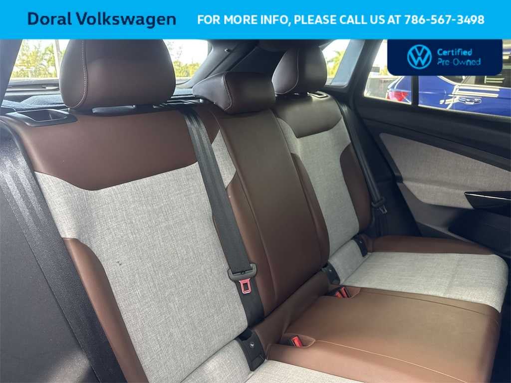 2023 Volkswagen ID.4 Pro