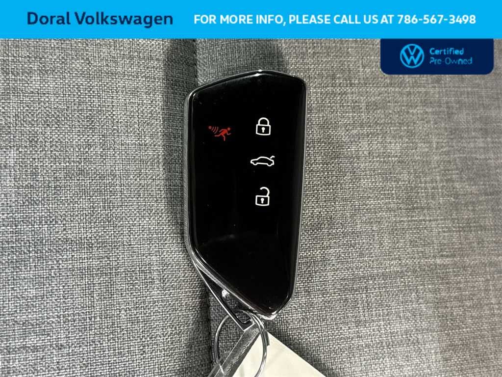 2023 Volkswagen ID.4 Pro