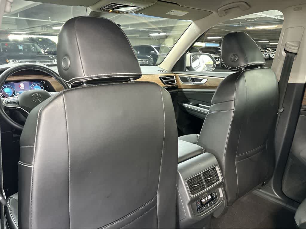 2024 Volkswagen Atlas 2.0T SE