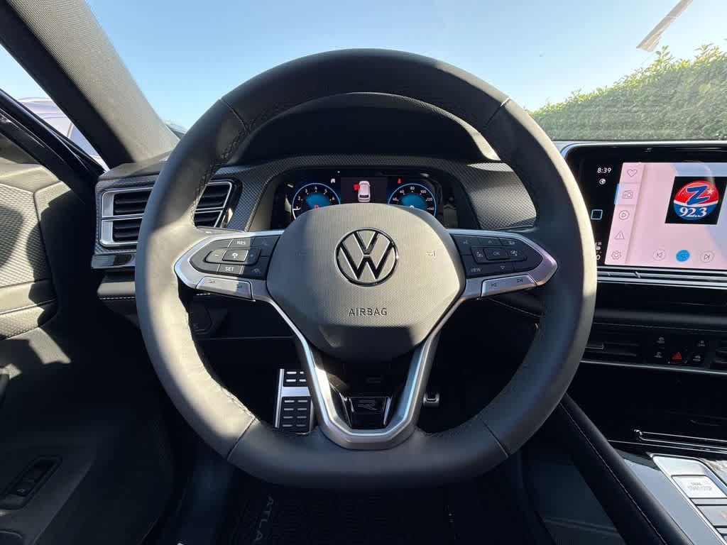 2026 Volkswagen Atlas Cross Sport 2.0T SEL Premium R-Line