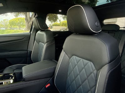 2026 Volkswagen Atlas Cross Sport 2.0T SEL Premium R-Line