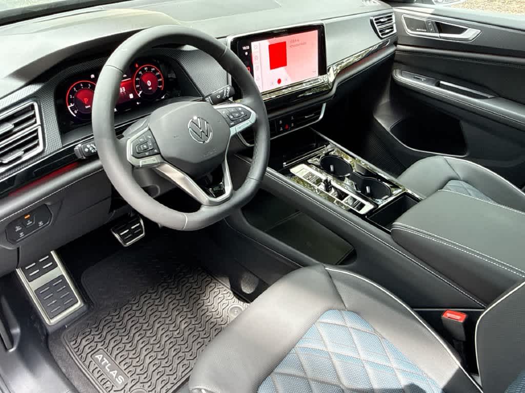 2026 Volkswagen Atlas Cross Sport 2.0T SEL Premium R-Line
