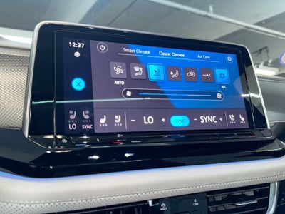 2024 Volkswagen Atlas Cross Sport 2.0T SEL Premium R-Line