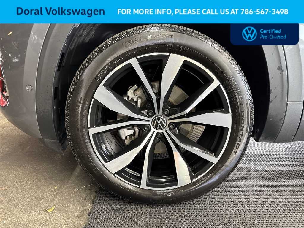 2025 Volkswagen Atlas Cross Sport 2.0T SEL Premium R-Line