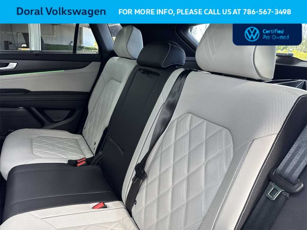 2025 Volkswagen Atlas Cross Sport 2.0T SEL Premium R-Line