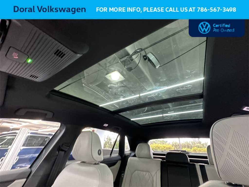 2025 Volkswagen Atlas Cross Sport 2.0T SEL Premium R-Line