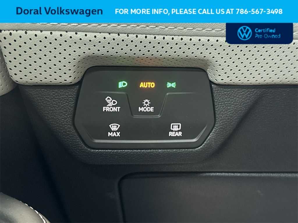 2025 Volkswagen Atlas Cross Sport 2.0T SEL Premium R-Line