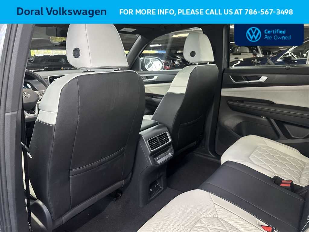 2025 Volkswagen Atlas Cross Sport 2.0T SEL Premium R-Line
