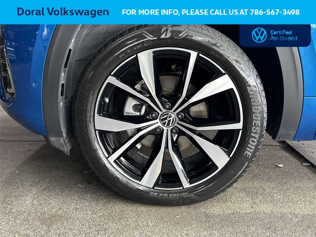 2024 Volkswagen Atlas Cross Sport 2.0T SEL Premium R-Line