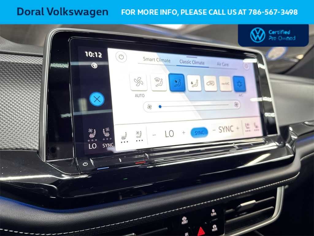 2024 Volkswagen Atlas Cross Sport 2.0T SEL Premium R-Line