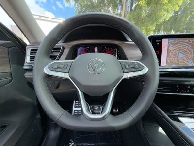 2026 Volkswagen Atlas 2.0T SEL Premium R-Line