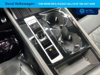 2025 Volkswagen Atlas 2.0T SEL Premium R-Line