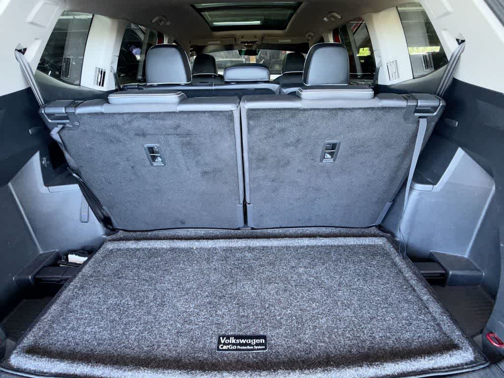 2024 Volkswagen Atlas 2.0T SEL Premium R-Line