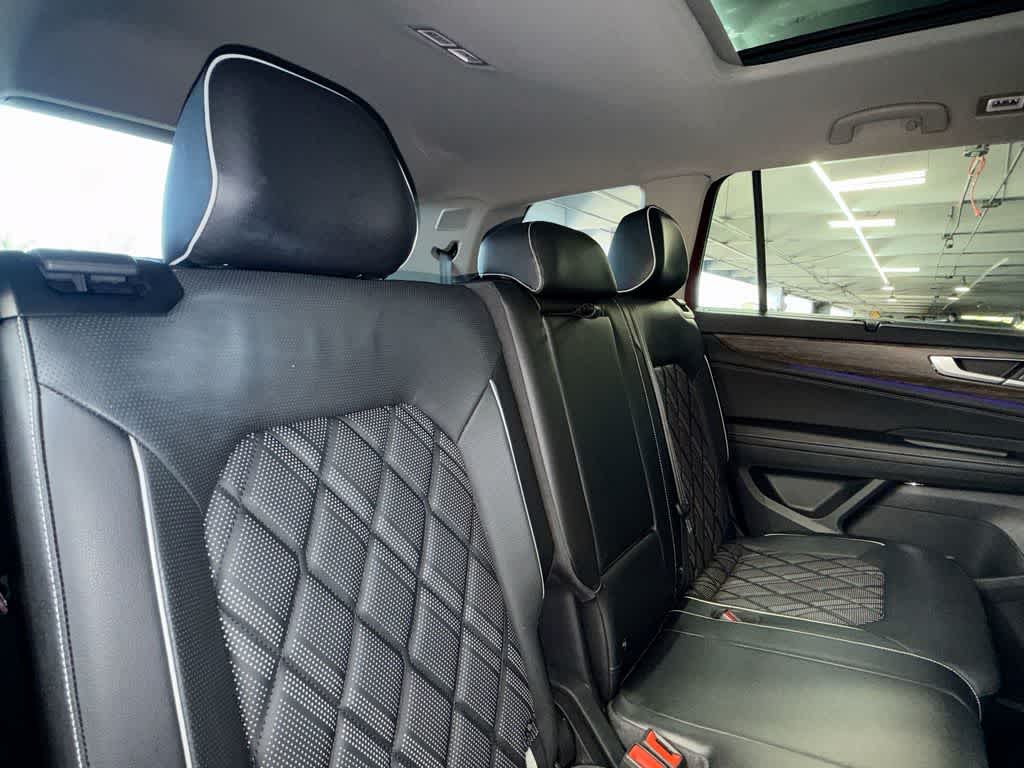 2024 Volkswagen Atlas 2.0T SEL Premium R-Line