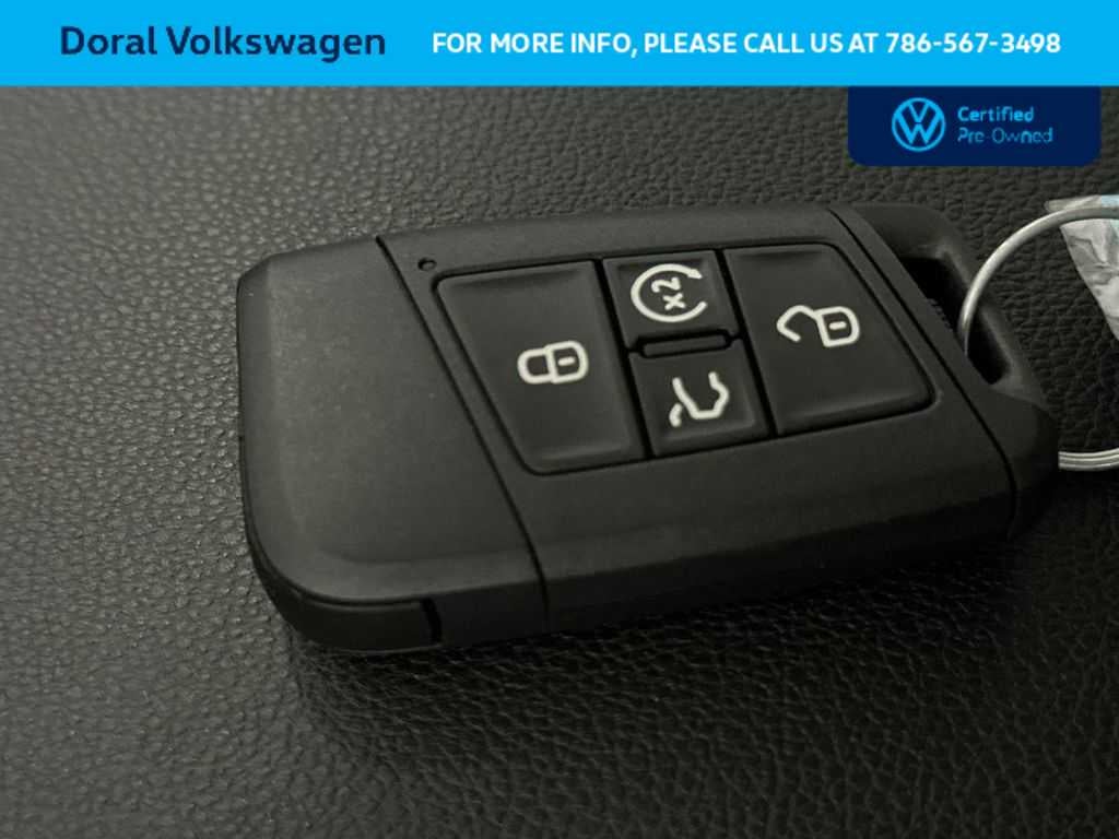2023 Volkswagen Atlas 3.6L V6 SEL Premium R-Line