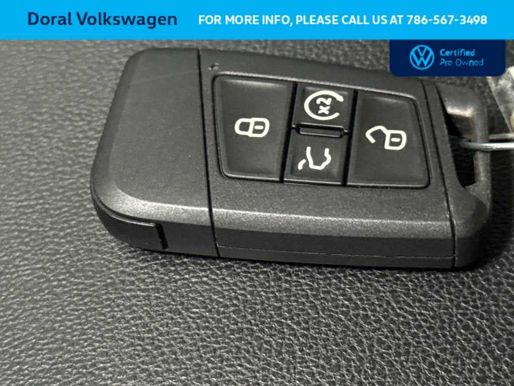 2023 Volkswagen Atlas 3.6L V6 SEL Premium R-Line