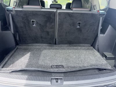 2024 Volkswagen Atlas 2.0T Peak Edition SEL