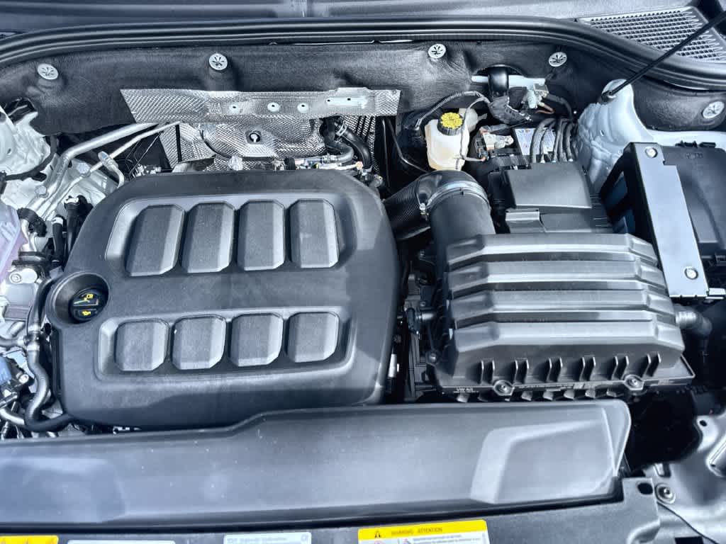 2027 Volkswagen Atlas SE w/Technology