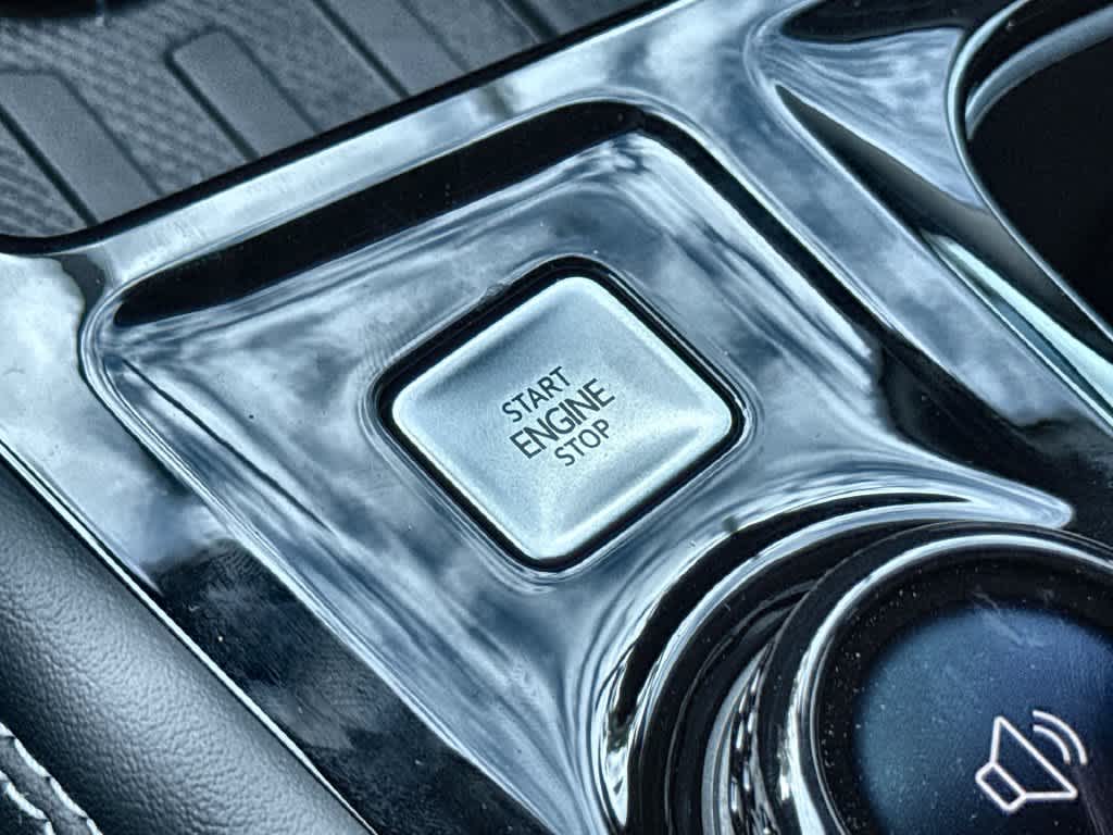 2027 Volkswagen Atlas SE w/Technology