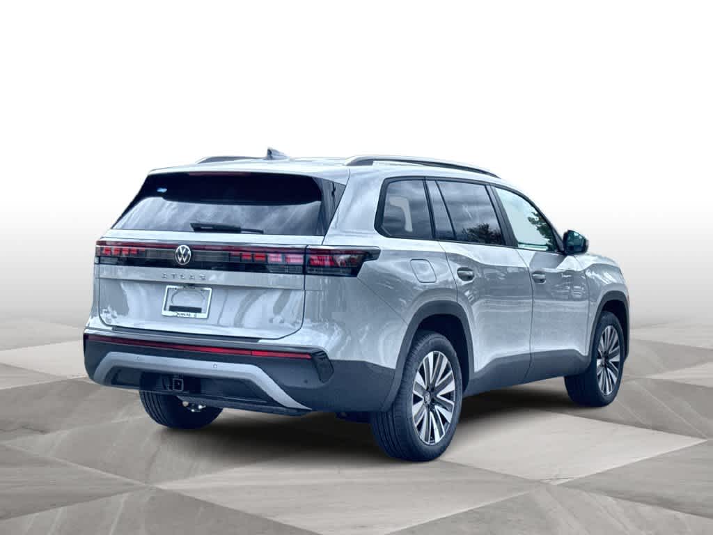 2027 Volkswagen Atlas SE w/Technology