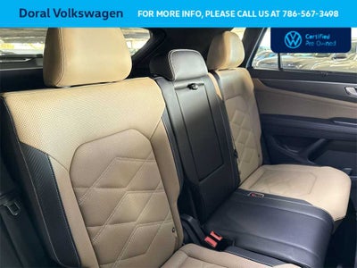 2025 Volkswagen Atlas Cross Sport 2.0T SE w/Technology