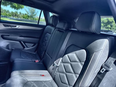 2026 Volkswagen Atlas Cross Sport 2.0T SE w/Technology