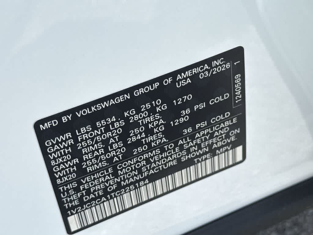 2026 Volkswagen Atlas Cross Sport 2.0T SE w/Technology