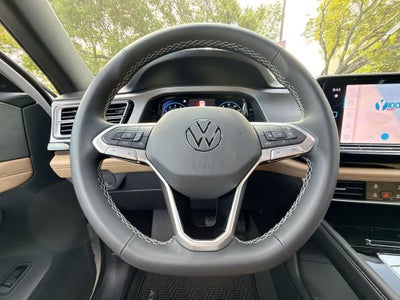 2026 Volkswagen Atlas Cross Sport 2.0T SE w/Technology
