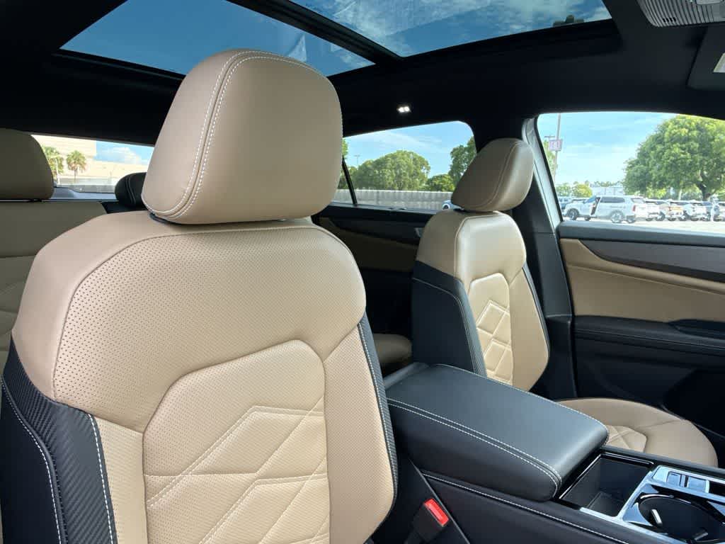 2026 Volkswagen Atlas Cross Sport 2.0T SE w/Technology